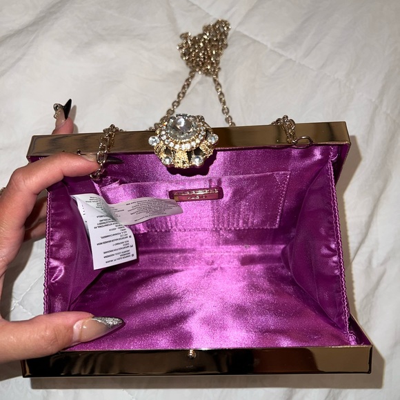 Purse - Picture 3 of 5